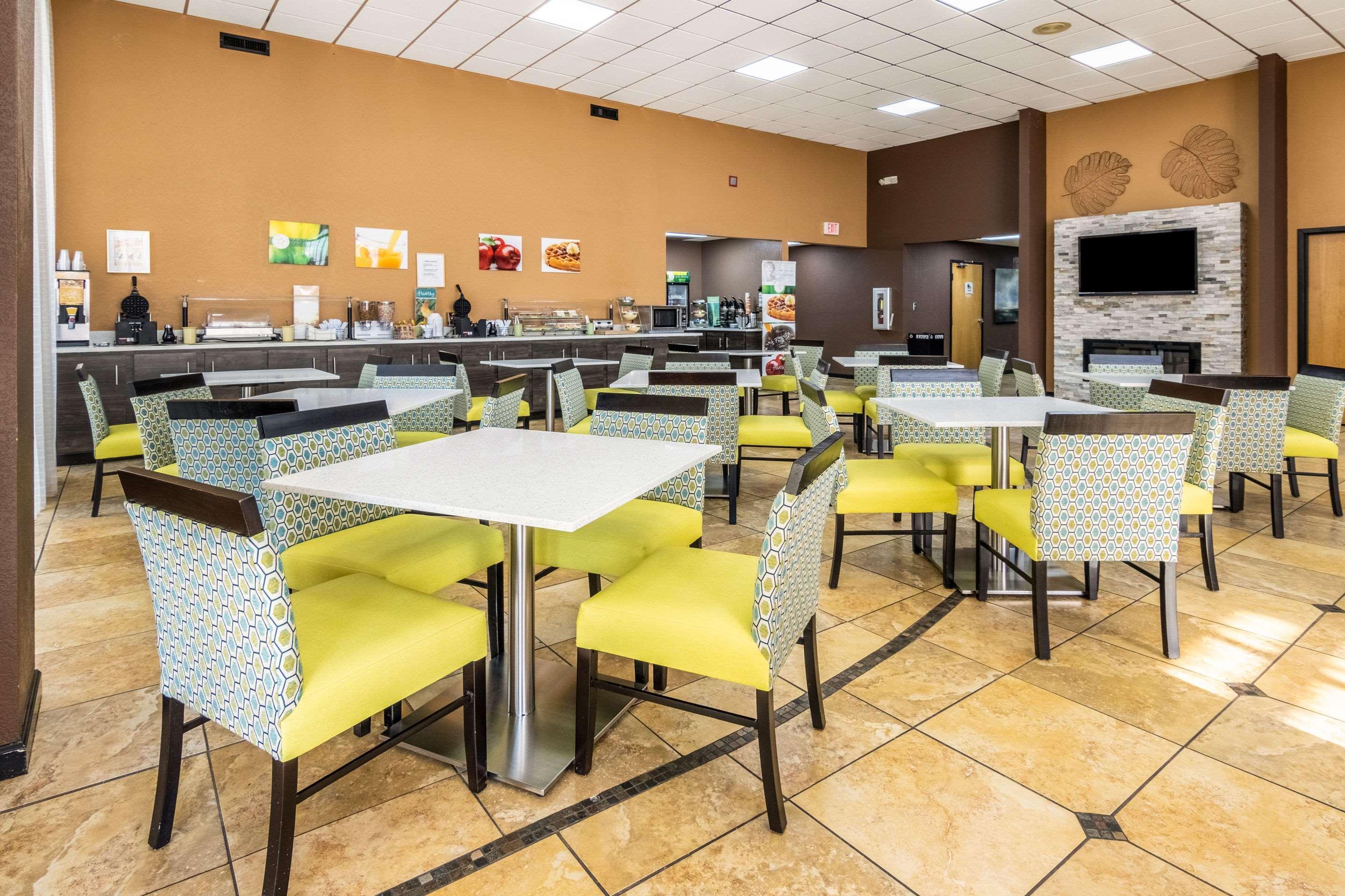 Quality Inn Perry - National Fairgrounds Area Exterior foto