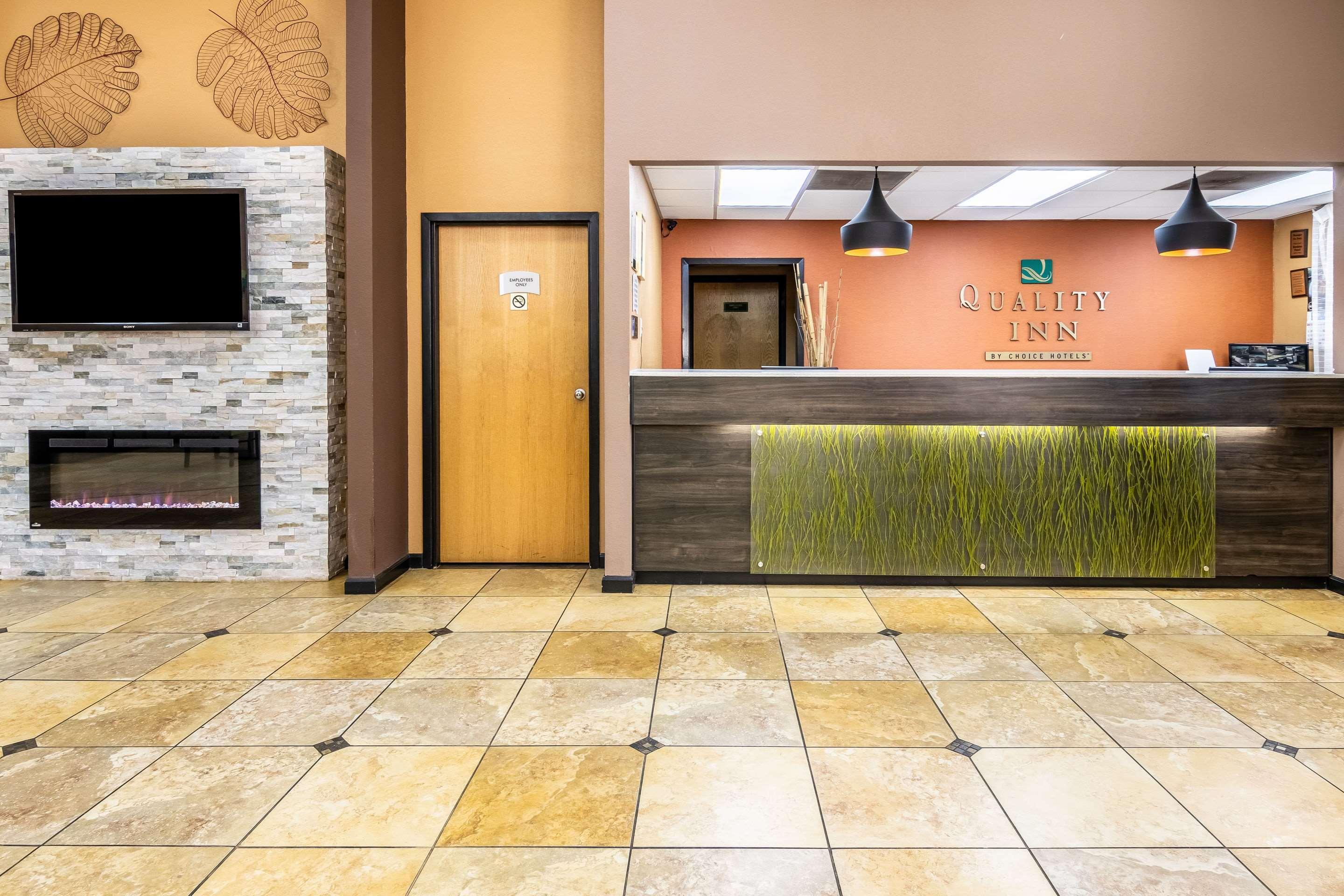 Quality Inn Perry - National Fairgrounds Area Exterior foto